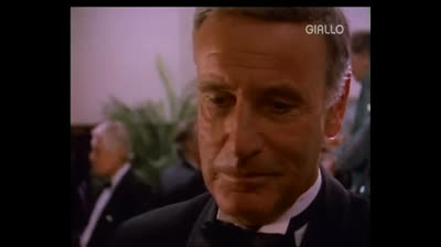 Alfred Hitchcock presenta®_ Voci nel passato