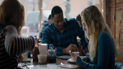 Jumanji- Próxima Fase Dublado Logan