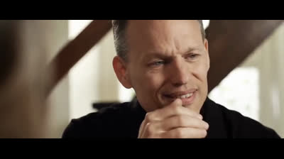 Assassinos de Guerra Dublado Logan